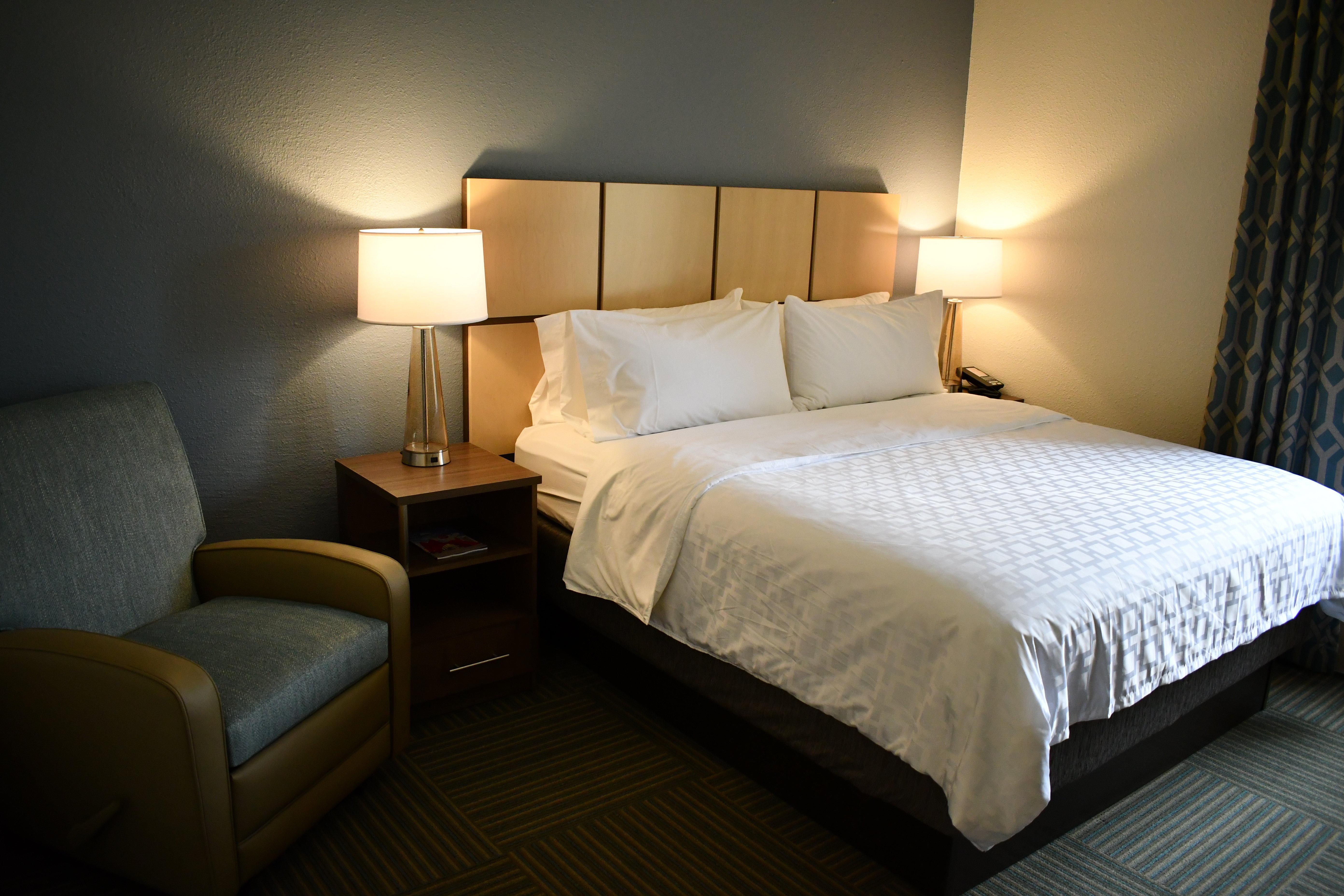 Candlewood Suites Grand Rapids Airport By Ihg Cascade Eksteriør billede