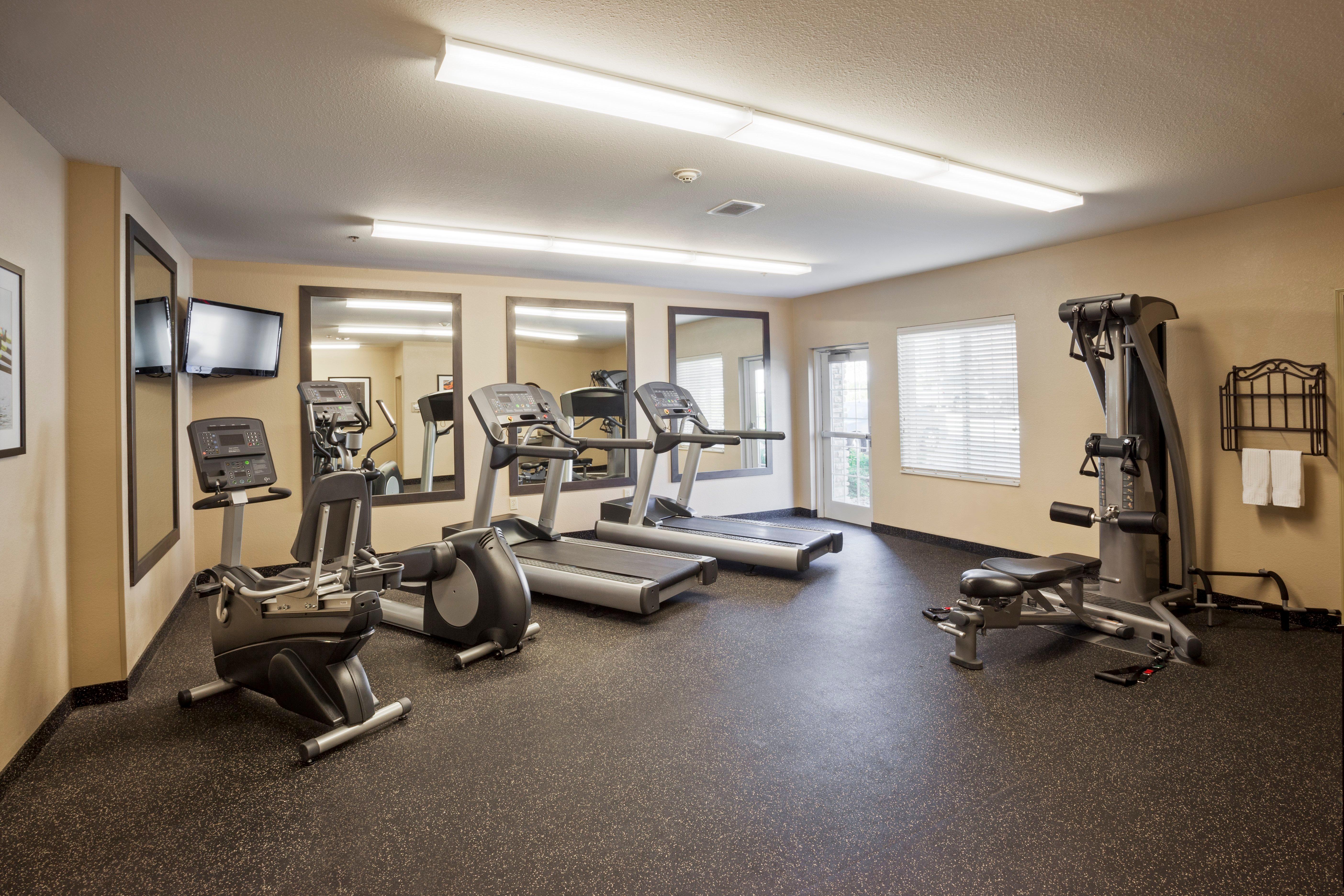 Candlewood Suites Grand Rapids Airport By Ihg Cascade Eksteriør billede