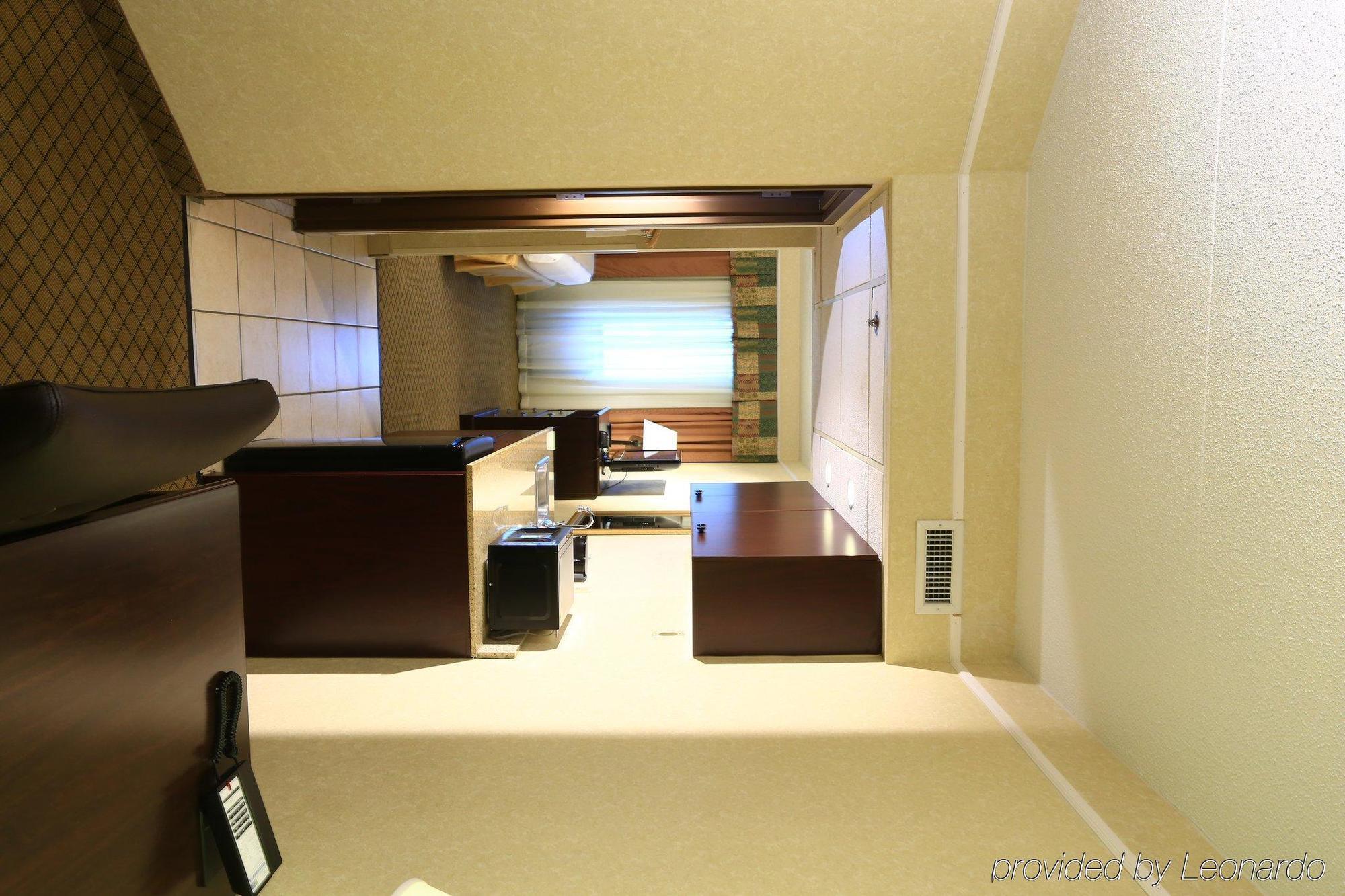 Candlewood Suites Grand Rapids Airport By Ihg Cascade Eksteriør billede