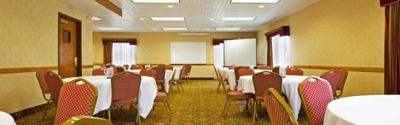 Candlewood Suites Grand Rapids Airport By Ihg Cascade Eksteriør billede