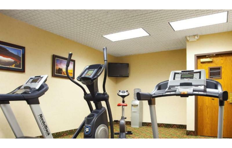 Candlewood Suites Grand Rapids Airport By Ihg Cascade Eksteriør billede